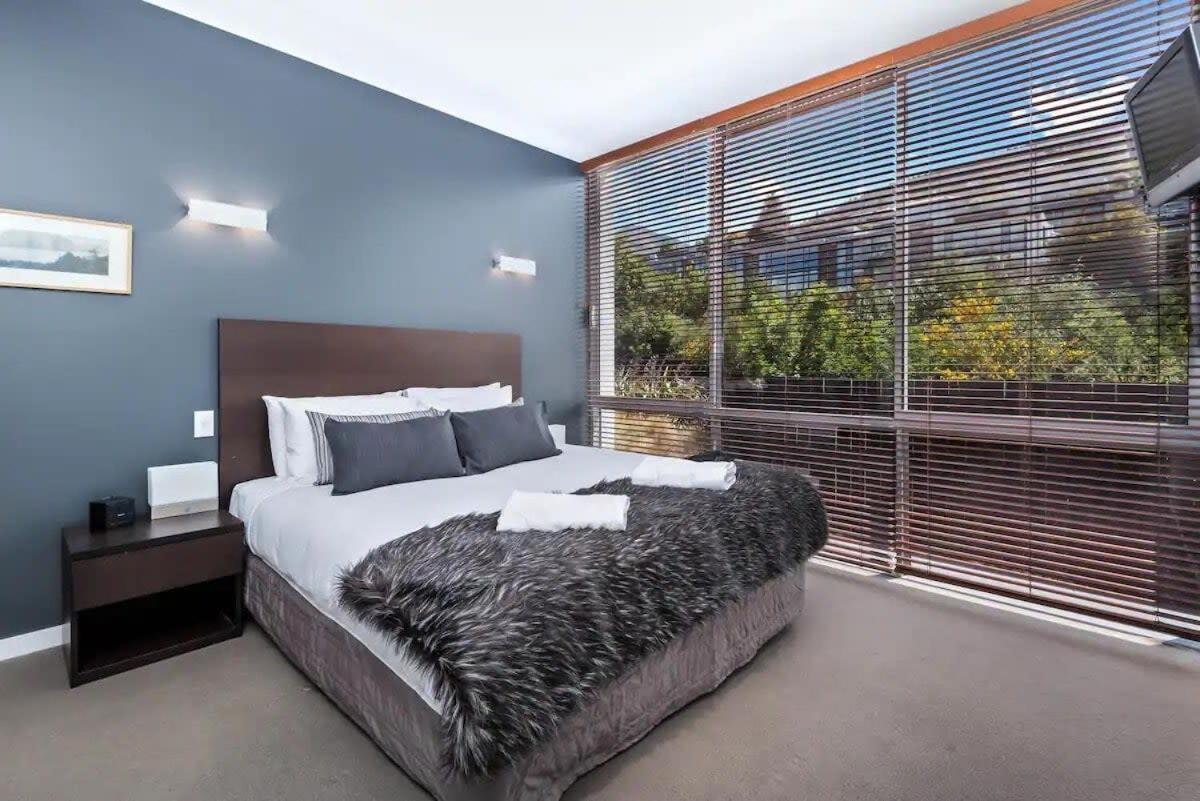 Luxury Lakeview 2 Bedroom Apartment Queenstown Exterior photo